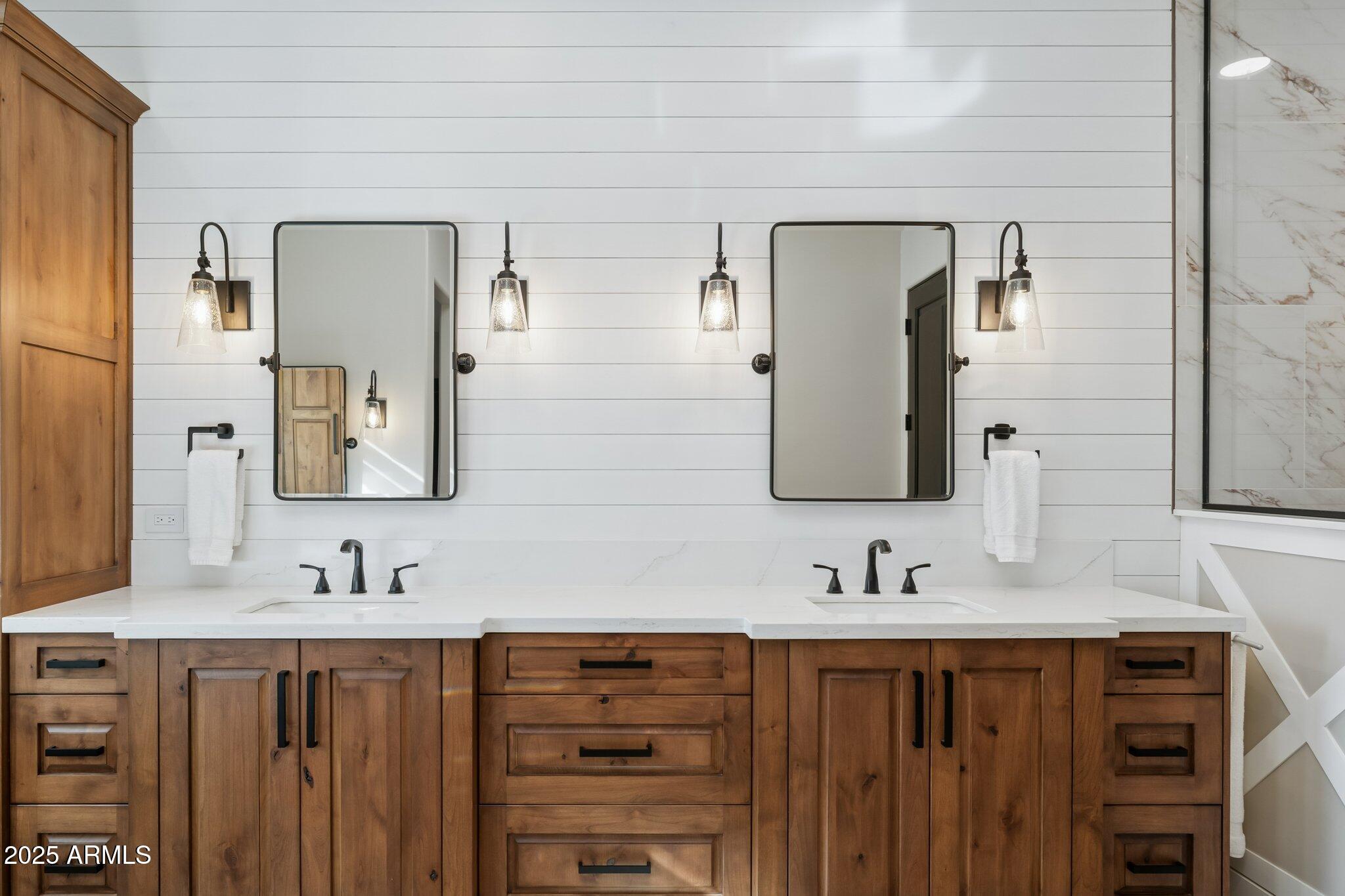 1510 East Cloud Road Phoenix, AZ 85086 - Photo 27 of 99 25-web-or-mls-1510-e-cloud-rd