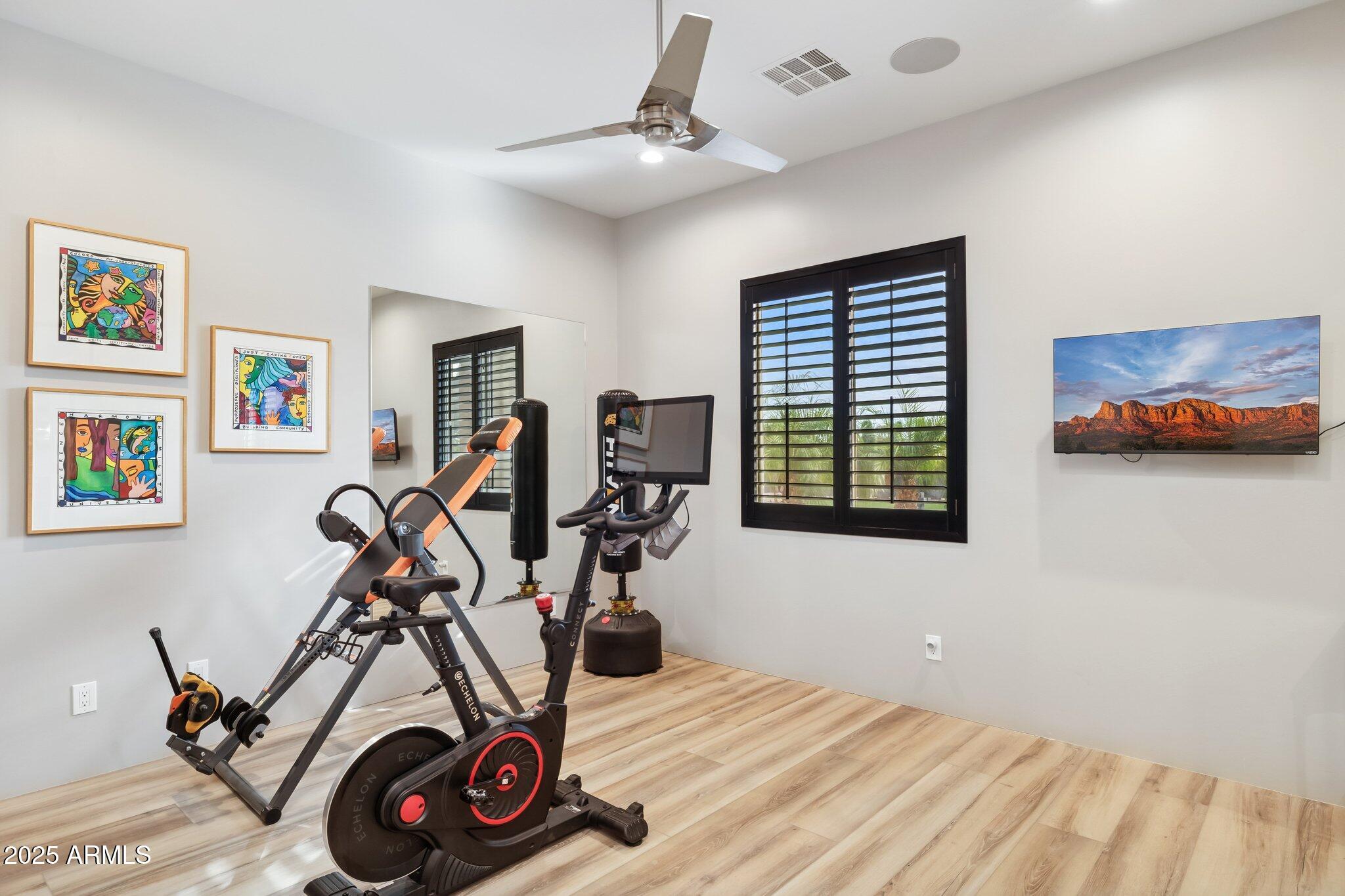 1510 East Cloud Road Phoenix, AZ 85086 - Photo 29 of 99 31-web-or-mls-1510-e-cloud-rd