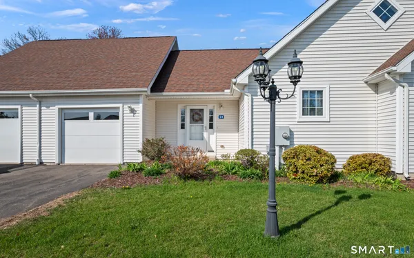 $299,900 | 24 Joanne Drive, Unit 24, East Hartford, CT 06108