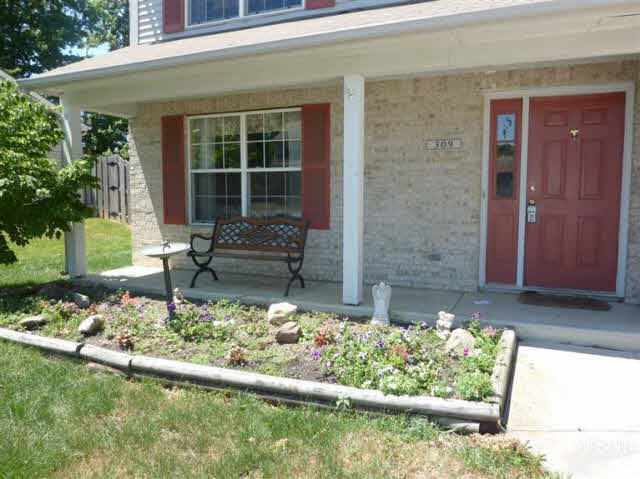 309 Spring Forest Court Fort Wayne, IN 46804 - Photo 2 of 25 Gallery Image 2