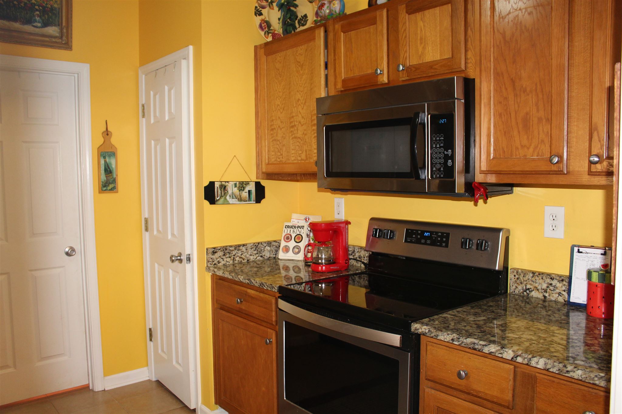 1133 Sloane Cove Foley, AL 36535 - Photo 9 of 14 Kitchen