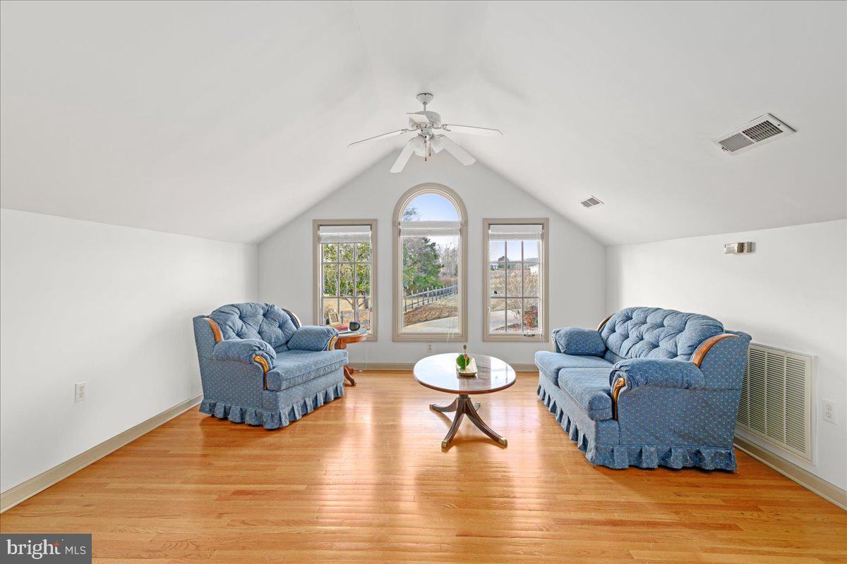 4059 Lowry Road Goode, VA 24556 - Photo 91 of 128 Gallery Image 91