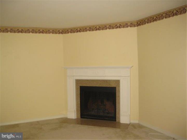 711 Meadow Road Lindenwold, NJ 08021 - Photo 5 of 11 Gallery Image 5