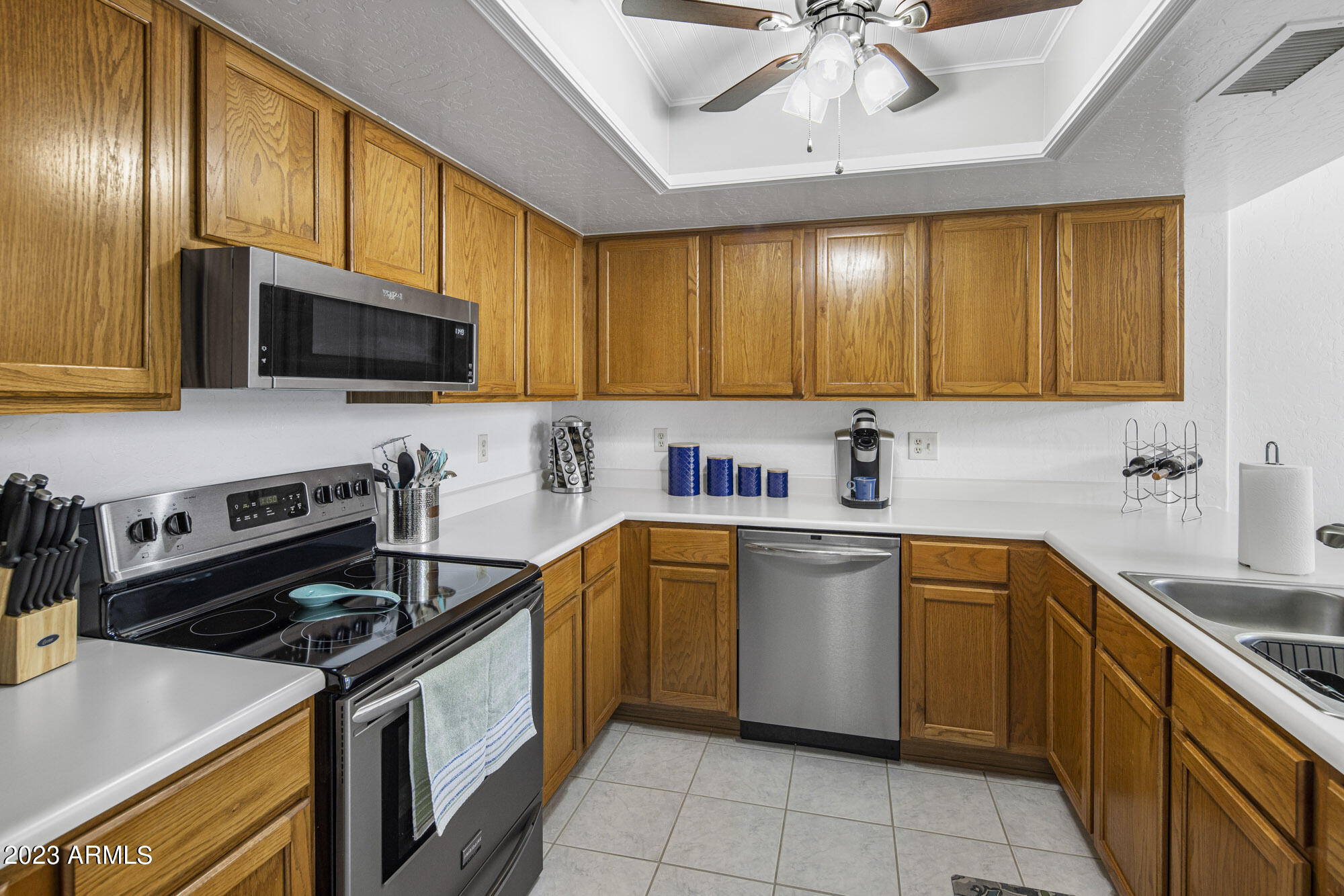 2100 West Lemon Tree Place, Unit 15 Chandler, AZ 85224 - Photo 11 of 24 Kitchen 1