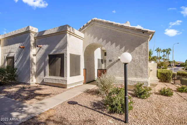 $3,400 | 2100 West Lemon Tree Place, Unit 15, Chandler, AZ 85224
