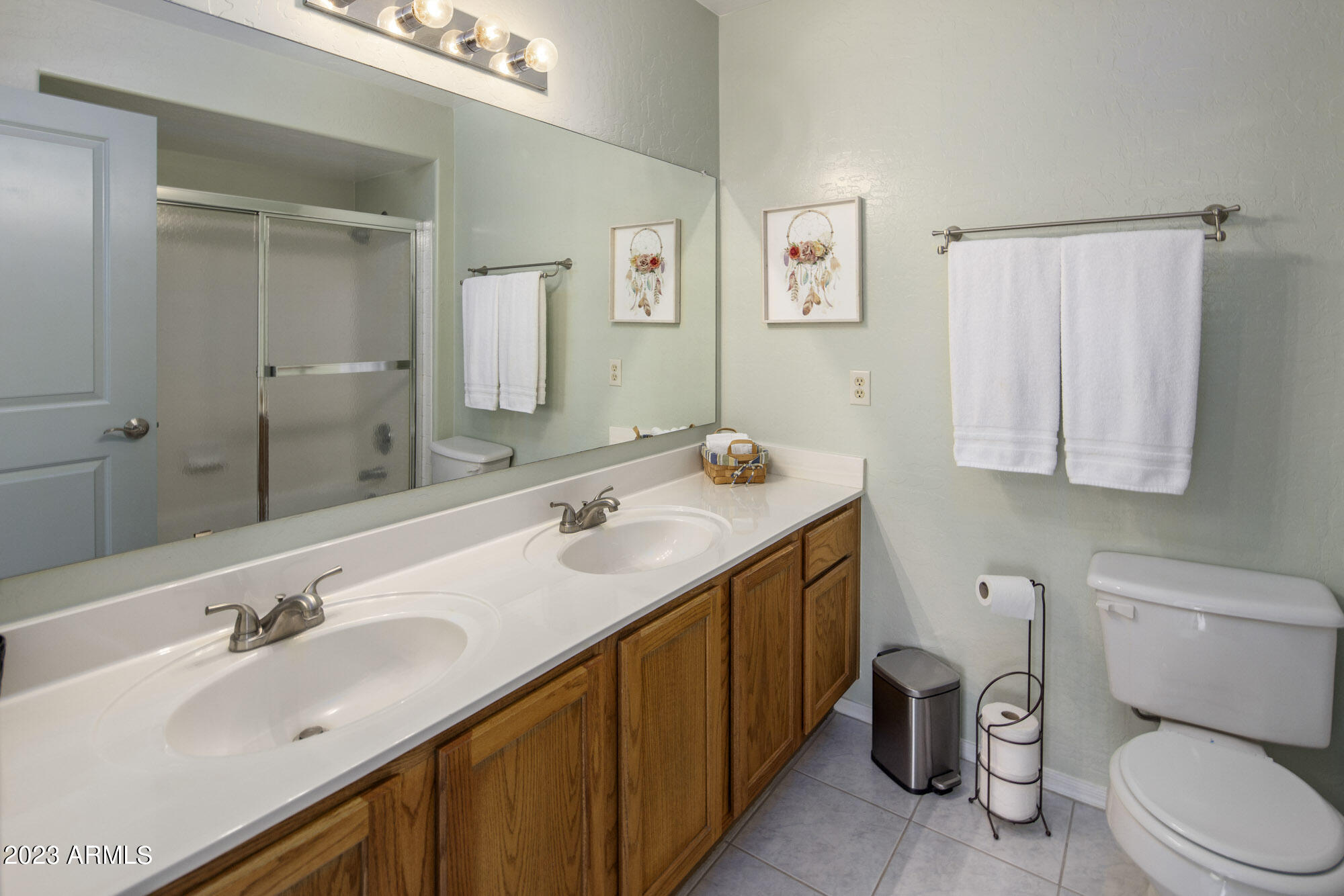 2100 West Lemon Tree Place, Unit 15 Chandler, AZ 85224 - Photo 21 of 24 Hall Bath