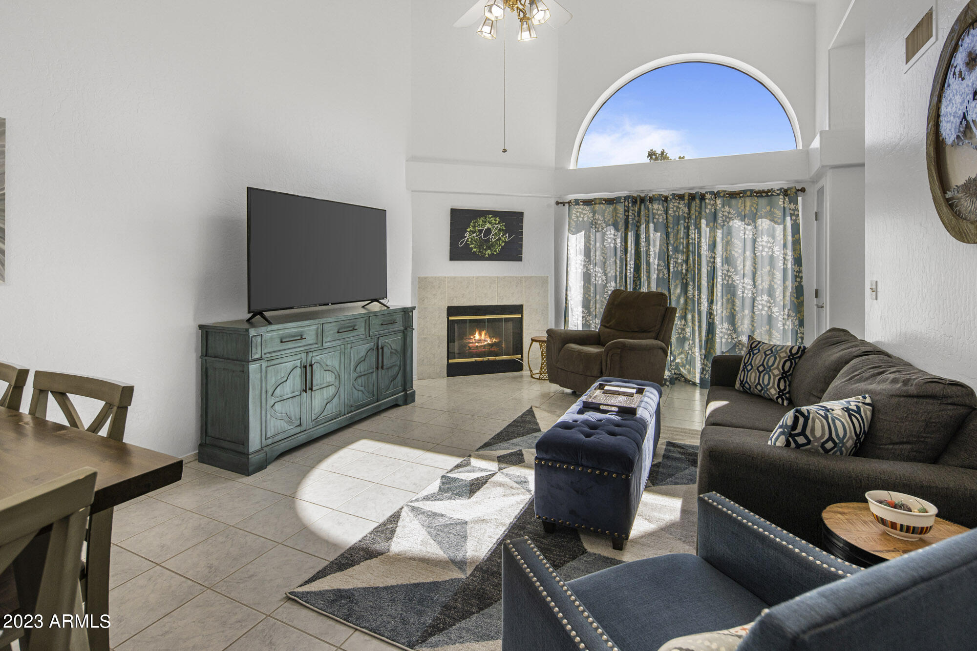 2100 West Lemon Tree Place, Unit 15 Chandler, AZ 85224 - Photo 6 of 24 Living Area