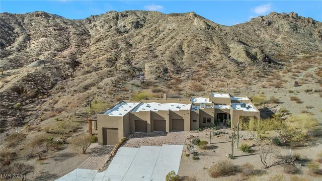 $1,395,000 | 26425 Park Street, Nelson, NV 89046