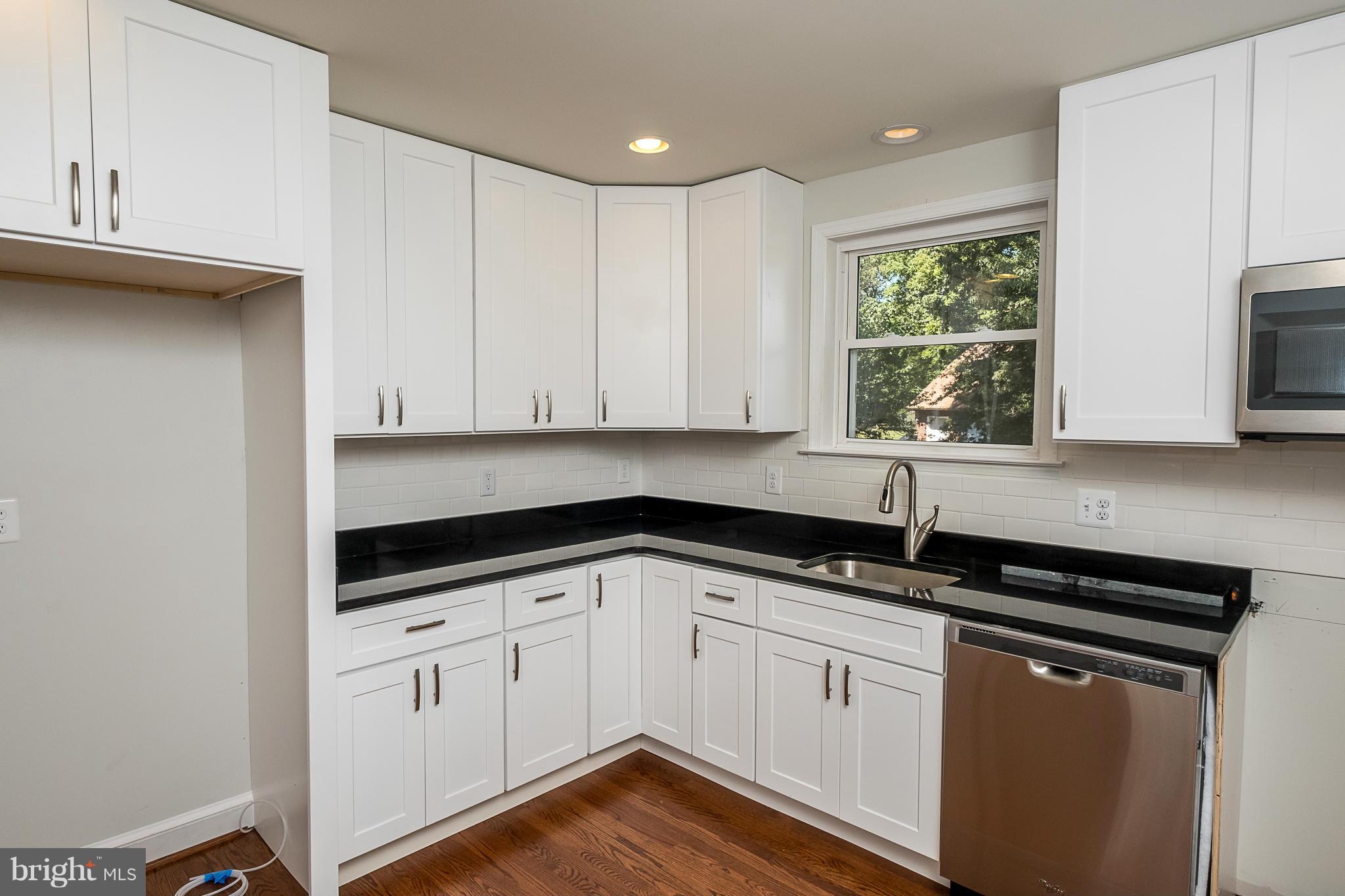 8208 Sonar Road Clinton, MD 20735 - Photo 8 of 29 Kitchen