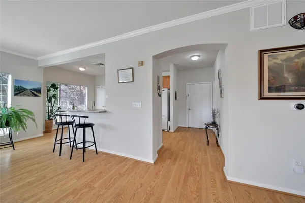 $250,000 | 2815 Kings Crossing Drive, Unit 214, Kingwood, TX 77345