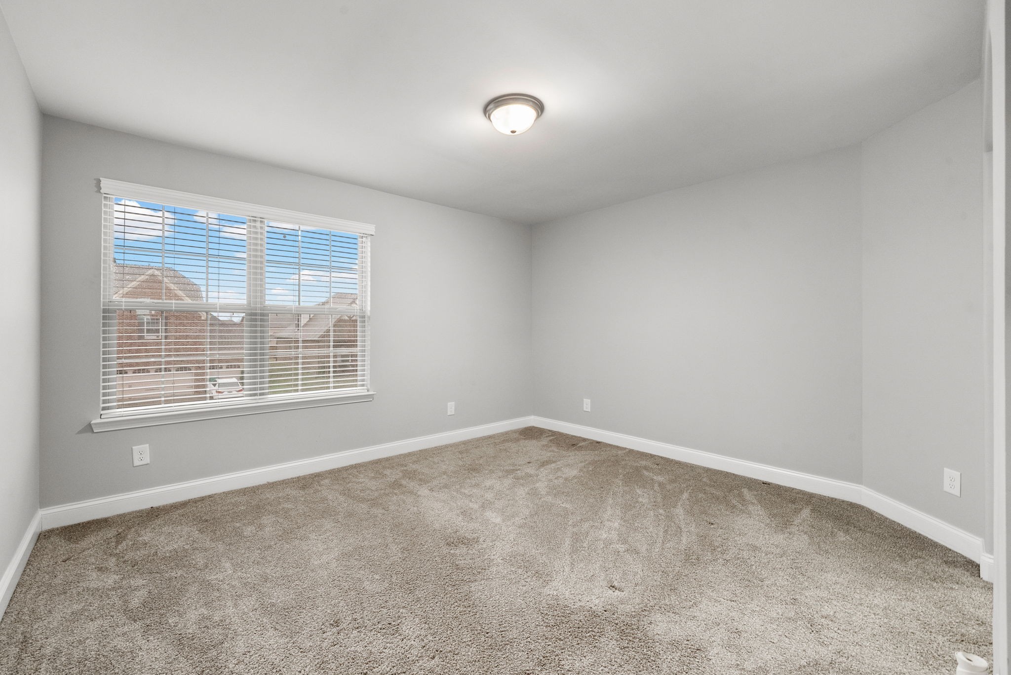 1102 Marys Place Lebanon, TN 37090 - Photo 34 of 58 an empty room with a window