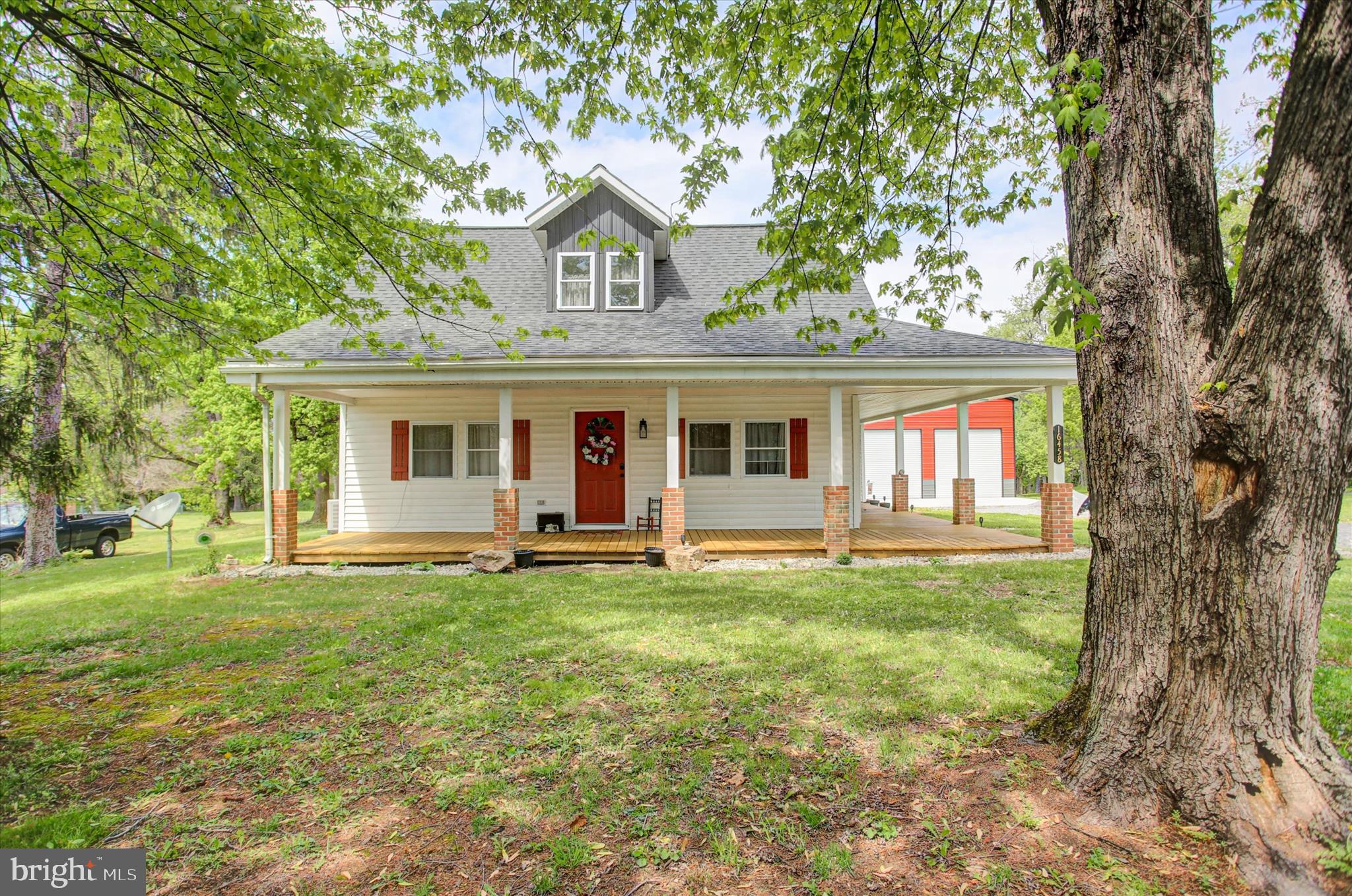 16458 Fairview Road Hagerstown, MD 21740 - Photo 1 of 41