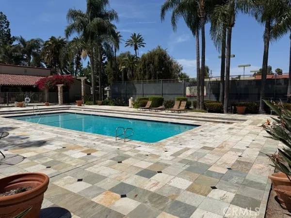 $389,000 | 1345 Cabrillo Park, Unit H04, Santa Ana, CA 92701