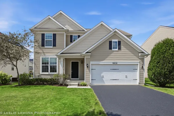 $649,000 | 4212 Fraser Circle, Naperville, IL 60564