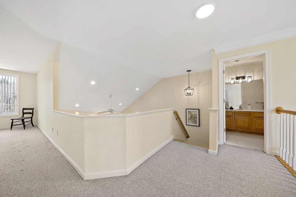 27 Brook Lane, Unit 27 Berlin, MA 01503 - Photo 15 of 20