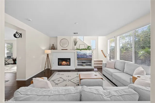 $960,000 | 29027 Raintree Lane, Saugus, CA 91390