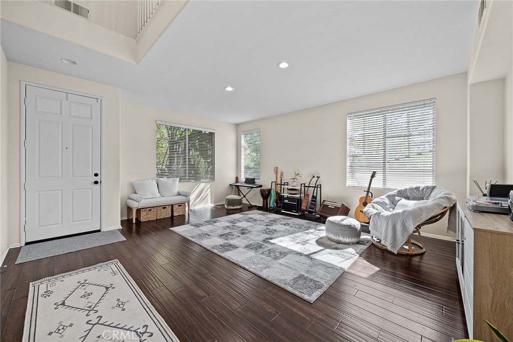 29027 Raintree Lane Saugus, CA 91390 - Photo 6 of 45 a living room with furniture and wooden floor