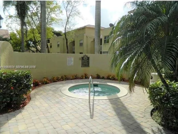 $168,000 | 4751 Northwest 9th Drive, Unit 4751, Plantation, FL 33317