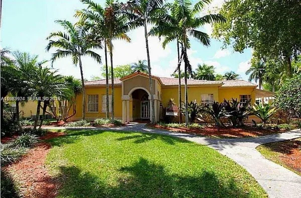 $168,000 | 4751 Northwest 9th Drive, Unit 4751, Plantation, FL 33317