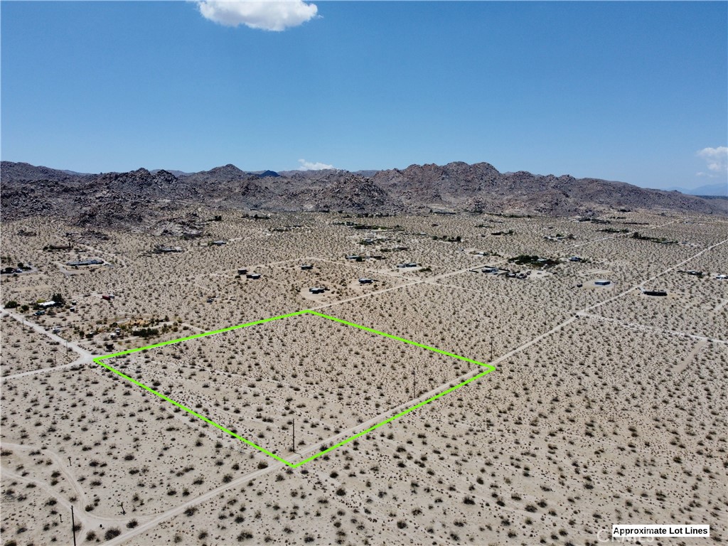 64200 Sullivan Road Joshua Tree, CA 92252 - Photo 2 of 8 a view of outdoor space and mountain view