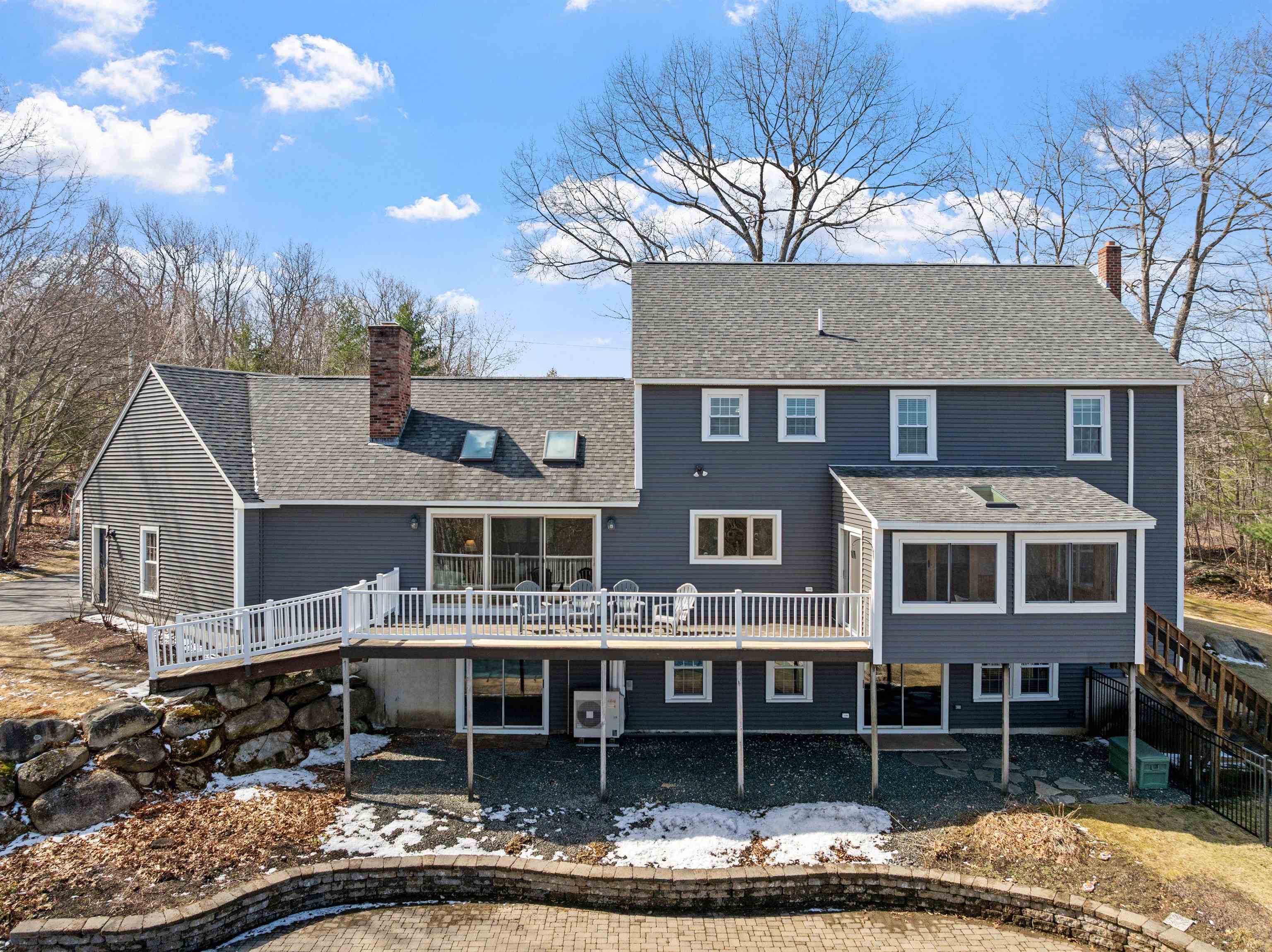 6 Longview Drive Bow, NH 03304 - Photo 4 of 52