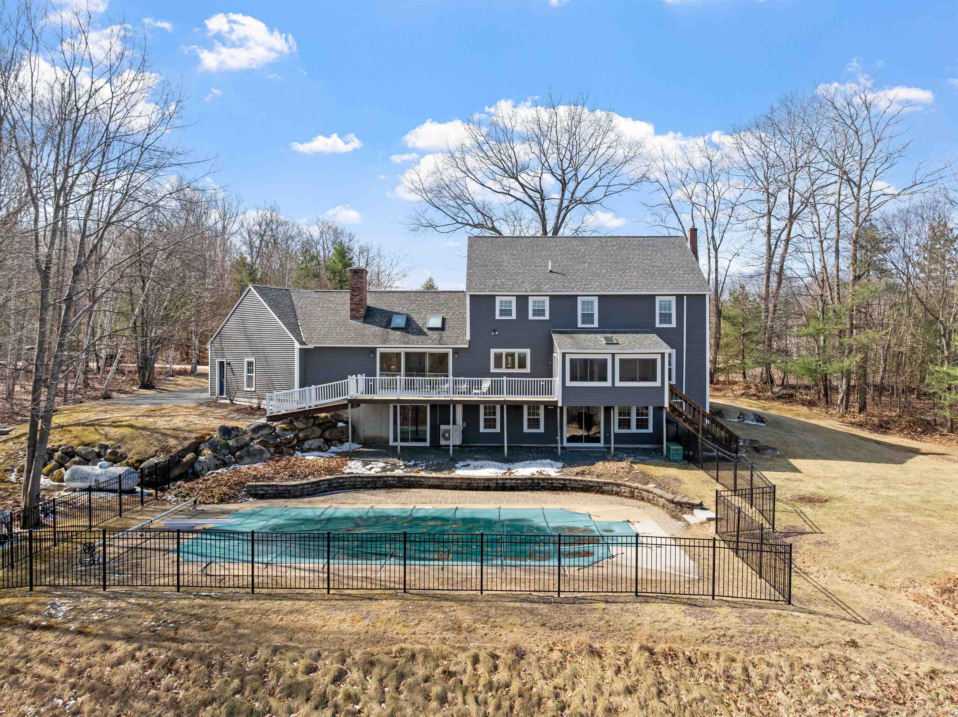 6 Longview Drive Bow, NH 03304 - Photo 5 of 52