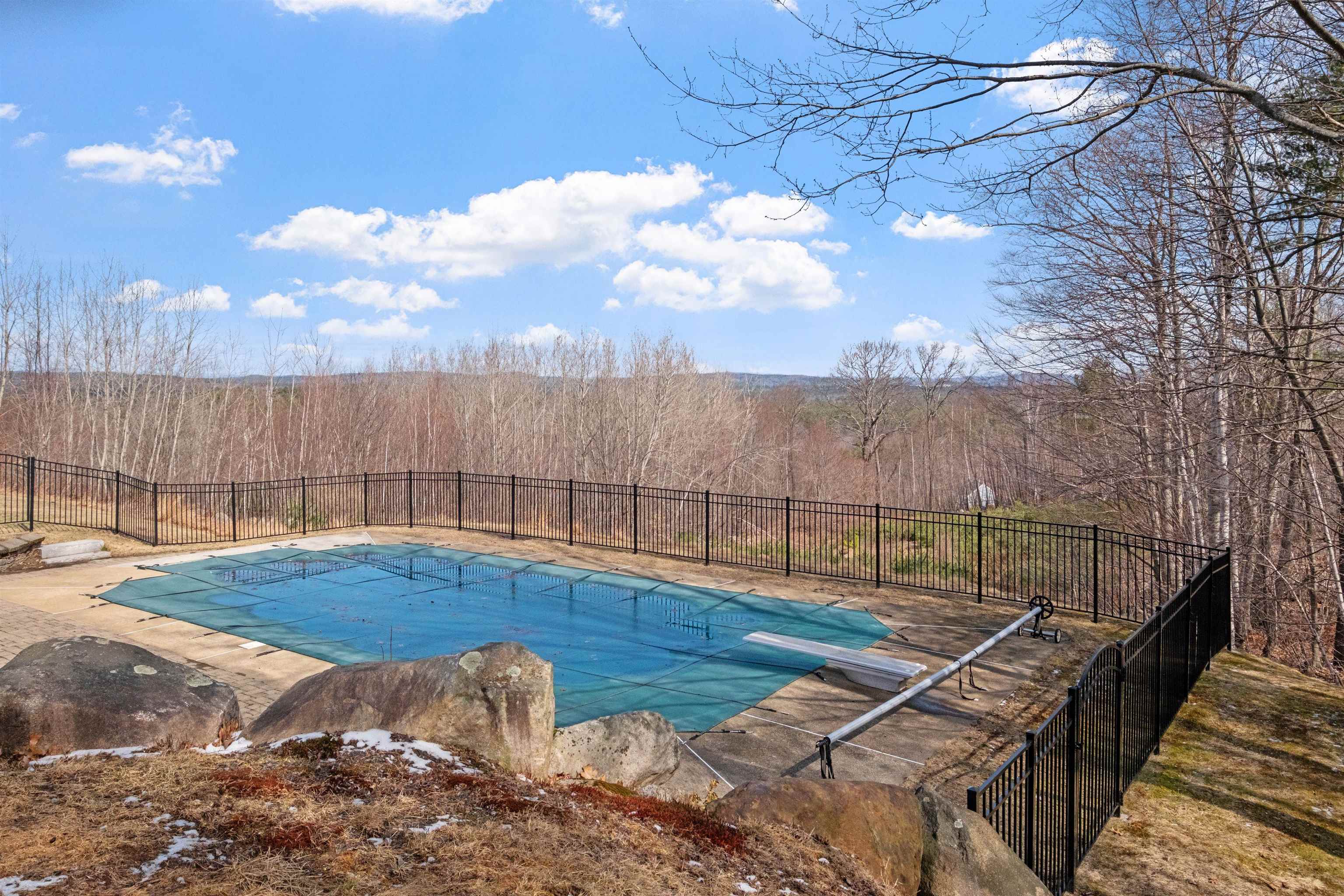 6 Longview Drive Bow, NH 03304 - Photo 6 of 52