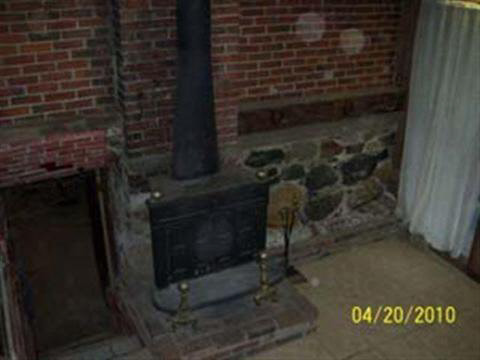 5581 Hunt Road Adrian, MI 49221 - Photo 4 of 10 946797-3.JPG