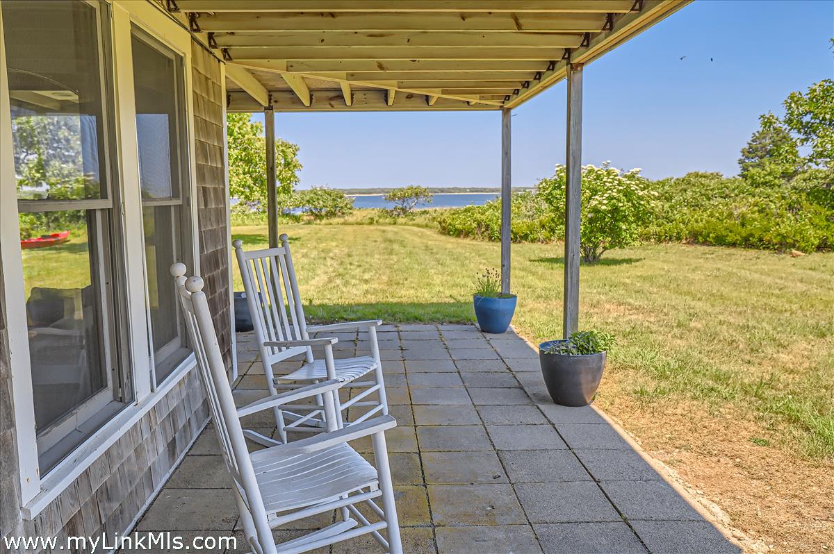 146 Quansoo Road Chilmark, MA 02535 - Photo 13 of 37
