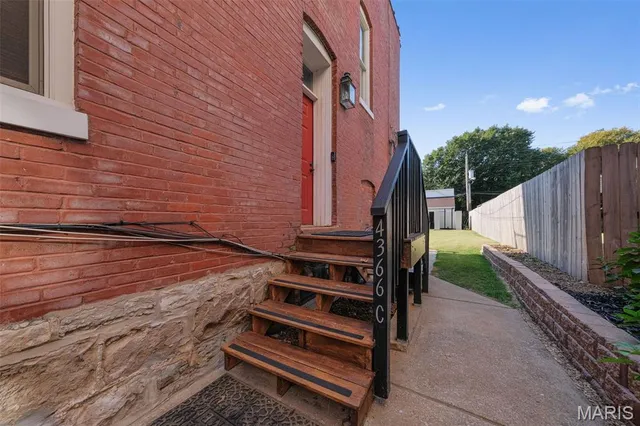 $265,000 | 4366 West Pine Boulevard, Unit CW, St. Louis, MO 63108