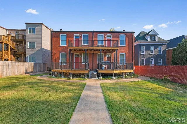 $265,000 | 4366 West Pine Boulevard, Unit CW, St. Louis, MO 63108