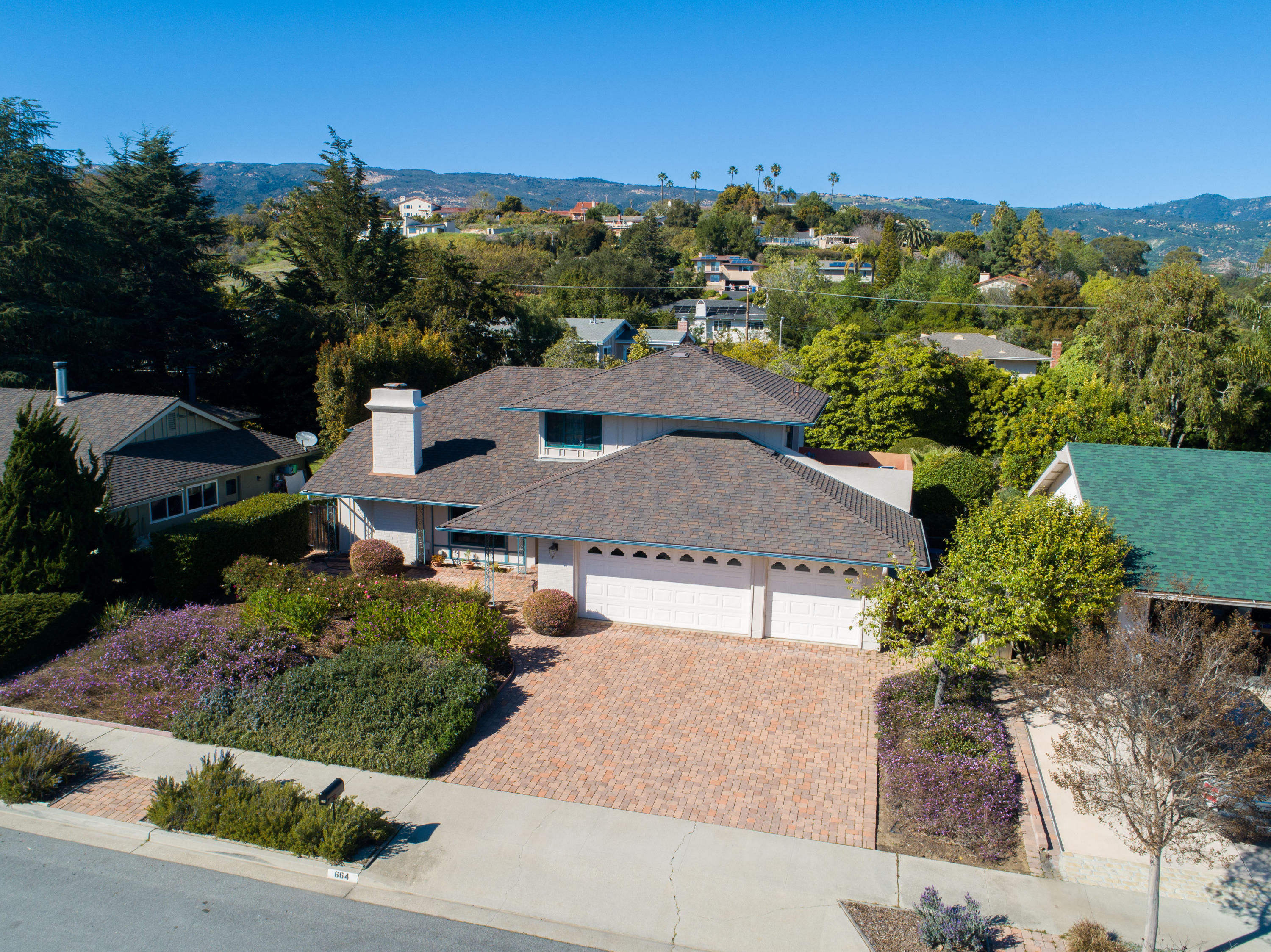 664 Wakefield Road Goleta, CA 93117 - Photo 30 of 33 Aerial #1