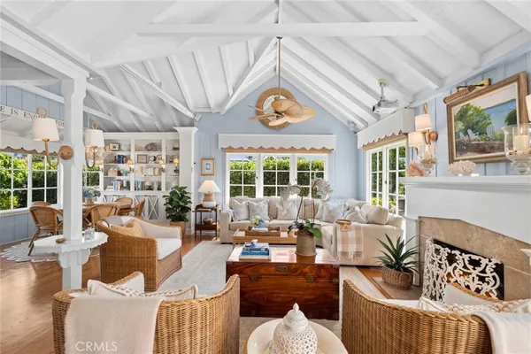 $4,325,000 | 376 Diamond Street, Laguna Beach, CA 92651