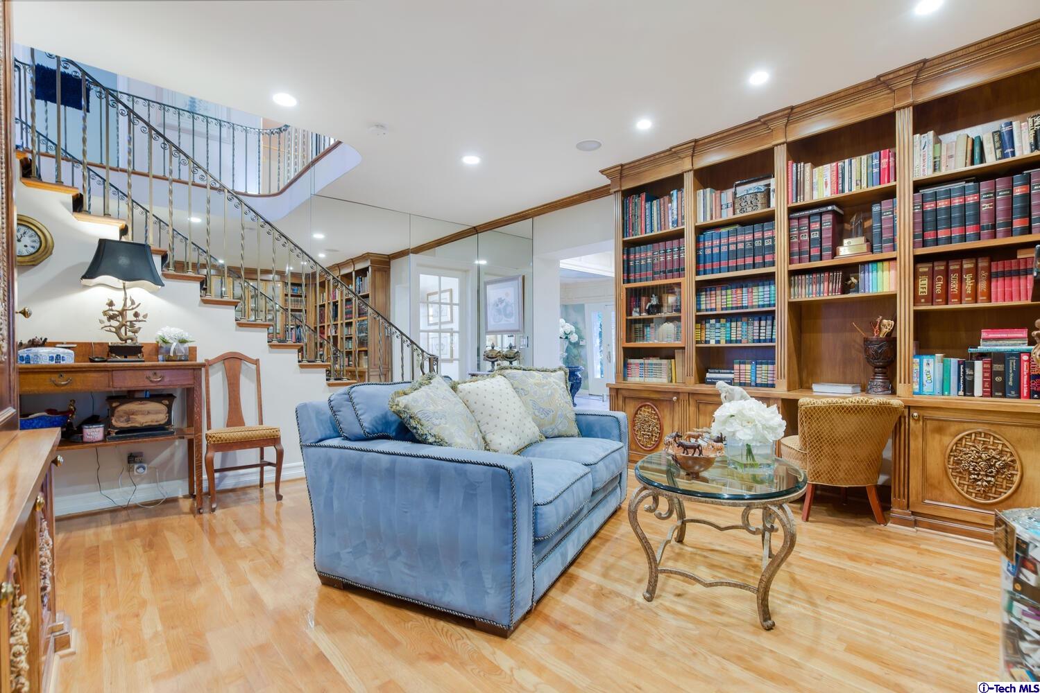 1021 Matilija Road Glendale, CA 91202 - Photo 17 of 51 Gallery Image 17