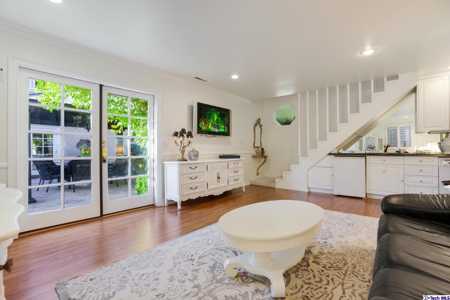 1021 Matilija Road Glendale, CA 91202 - Photo 35 of 51 Gallery Image 35