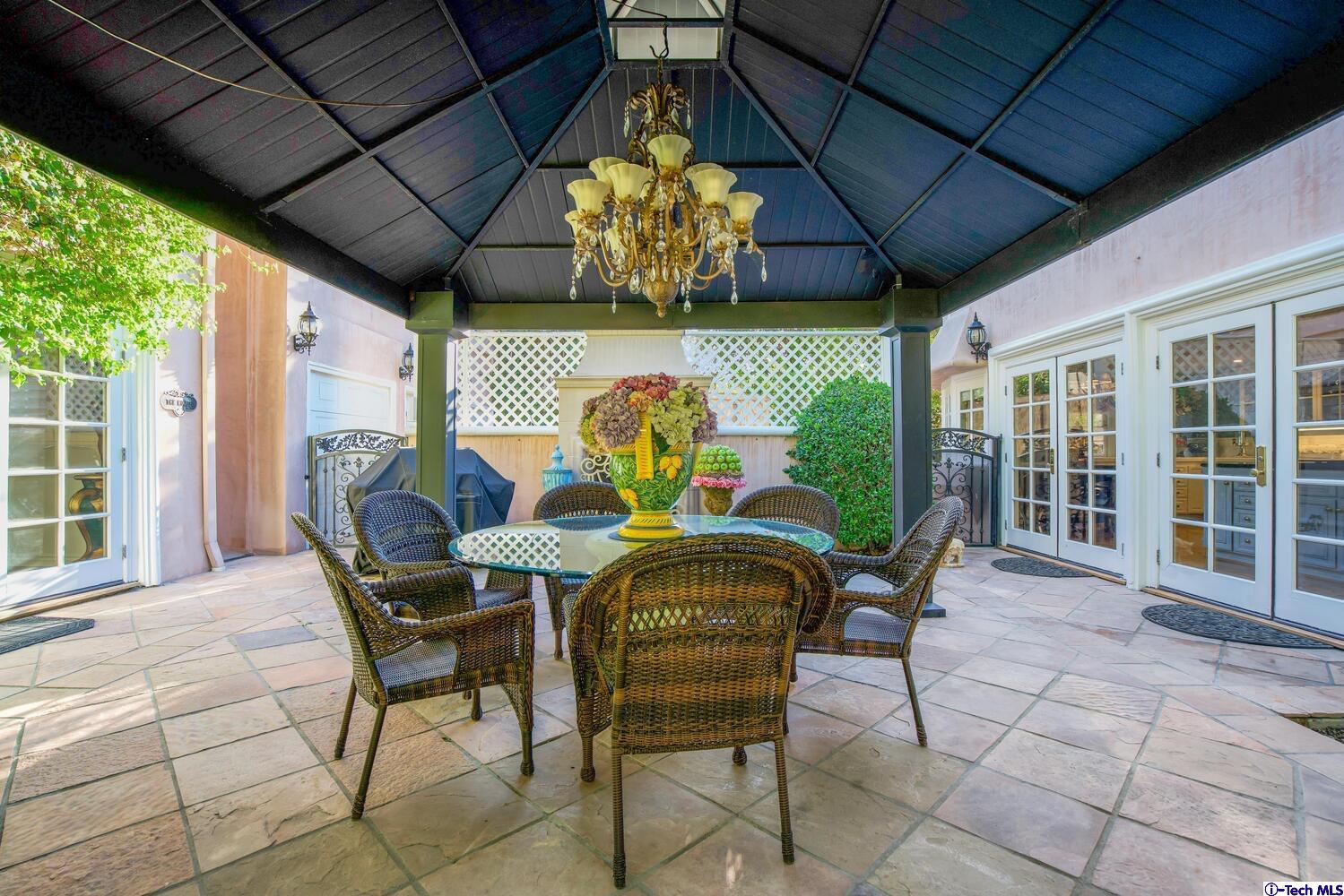 1021 Matilija Road Glendale, CA 91202 - Photo 40 of 51 Gallery Image 40