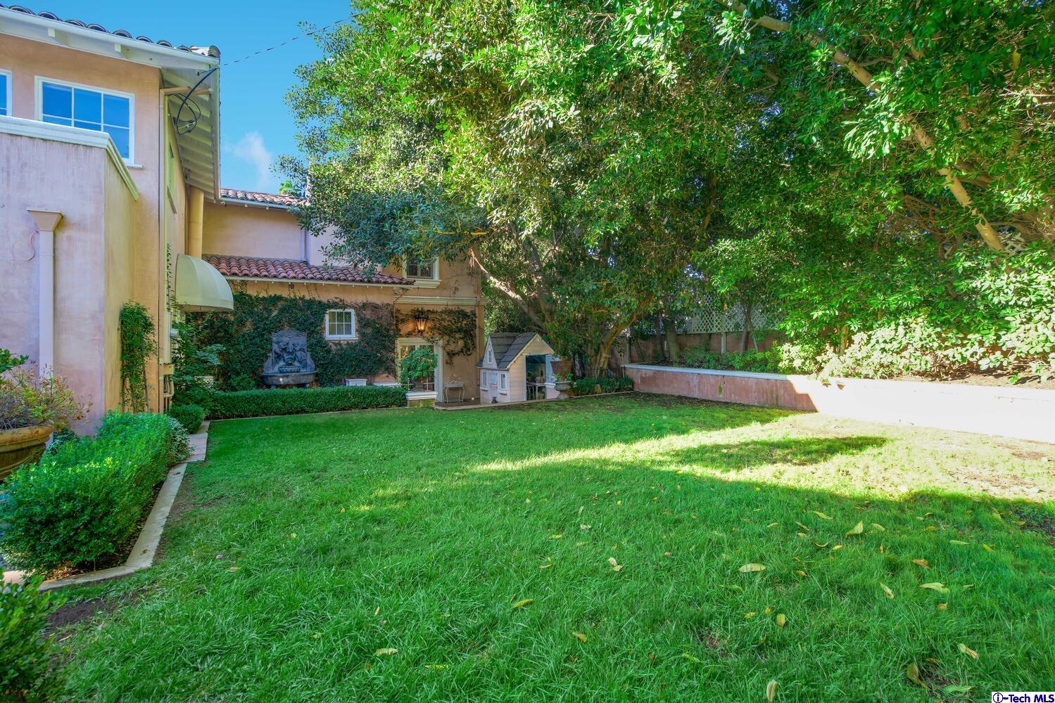 1021 Matilija Road Glendale, CA 91202 - Photo 43 of 51 Gallery Image 43