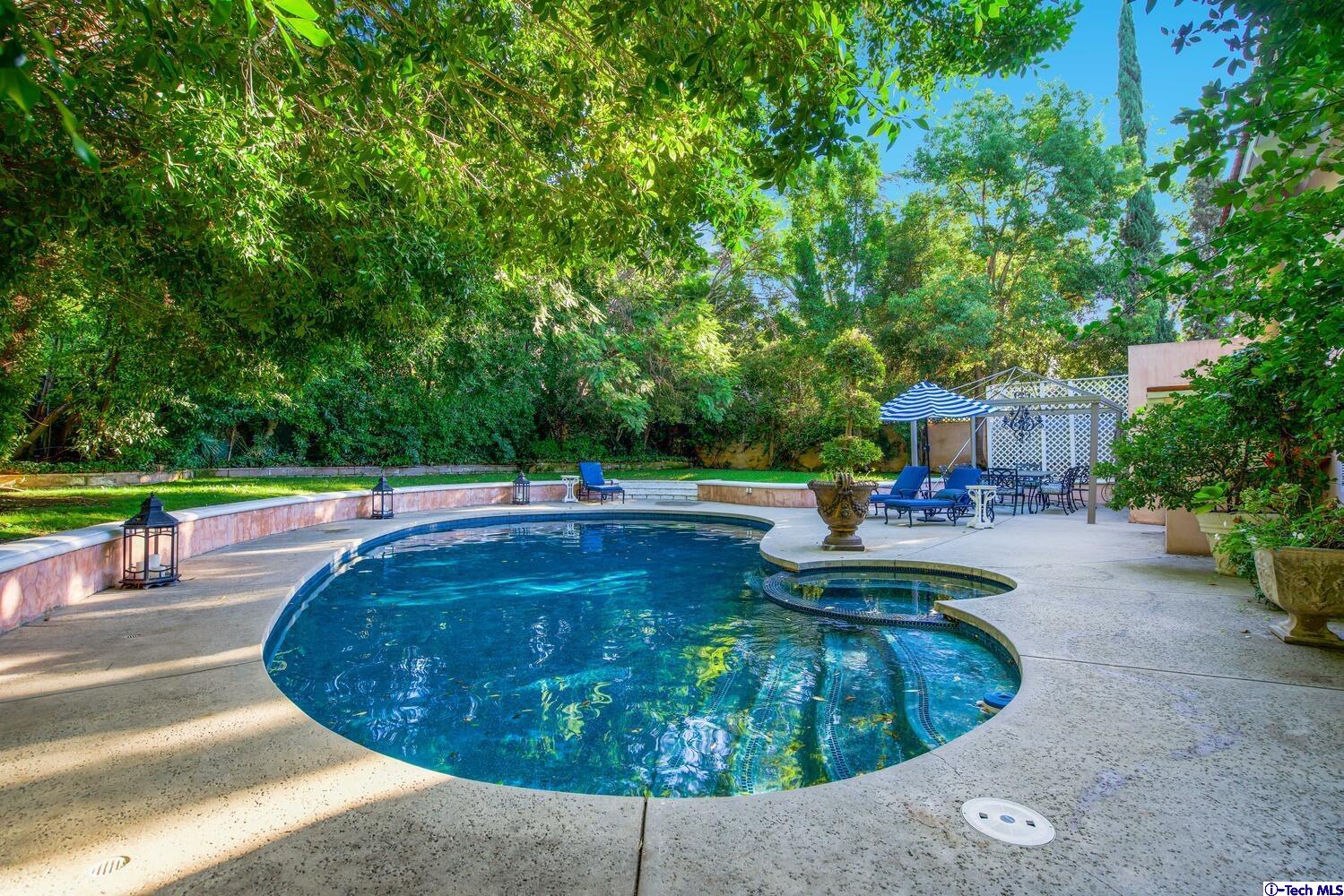 1021 Matilija Road Glendale, CA 91202 - Photo 45 of 51 Gallery Image 45