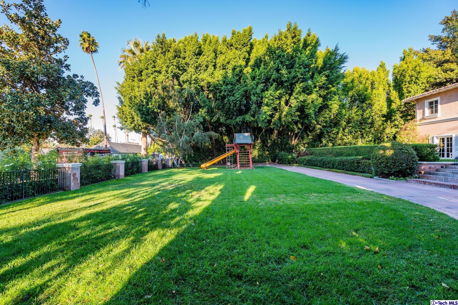 1021 Matilija Road Glendale, CA 91202 - Photo 48 of 51 Gallery Image 48