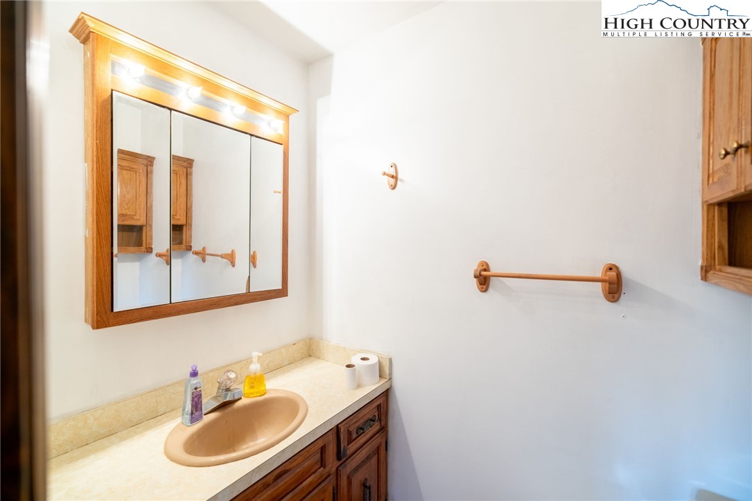 159 Airport Road Jefferson, NC 28640 - Photo 32 of 46 Gallery Image 32
