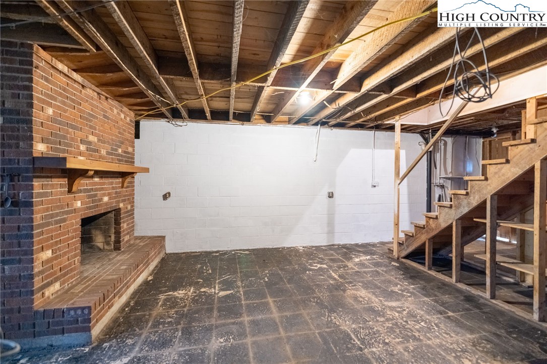 159 Airport Road Jefferson, NC 28640 - Photo 35 of 46 Gallery Image 35