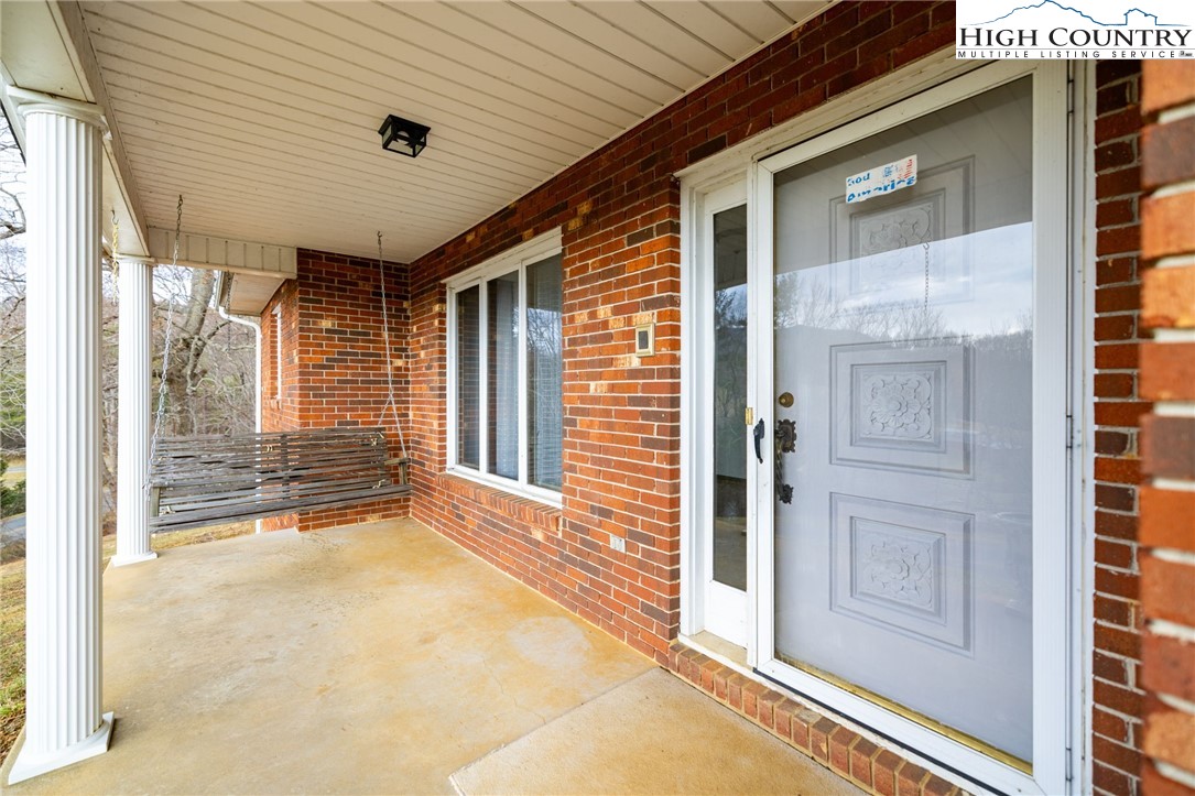 159 Airport Road Jefferson, NC 28640 - Photo 10 of 46 Gallery Image 10