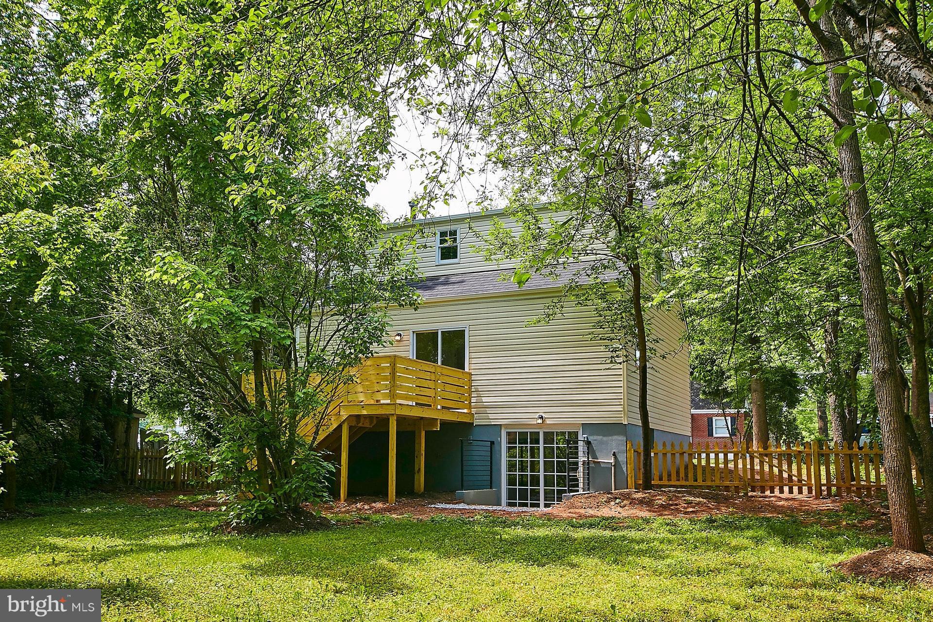 7577 Alleghany Road Manassas, VA 20111 - Photo 4 of 30 Exterior (Rear)