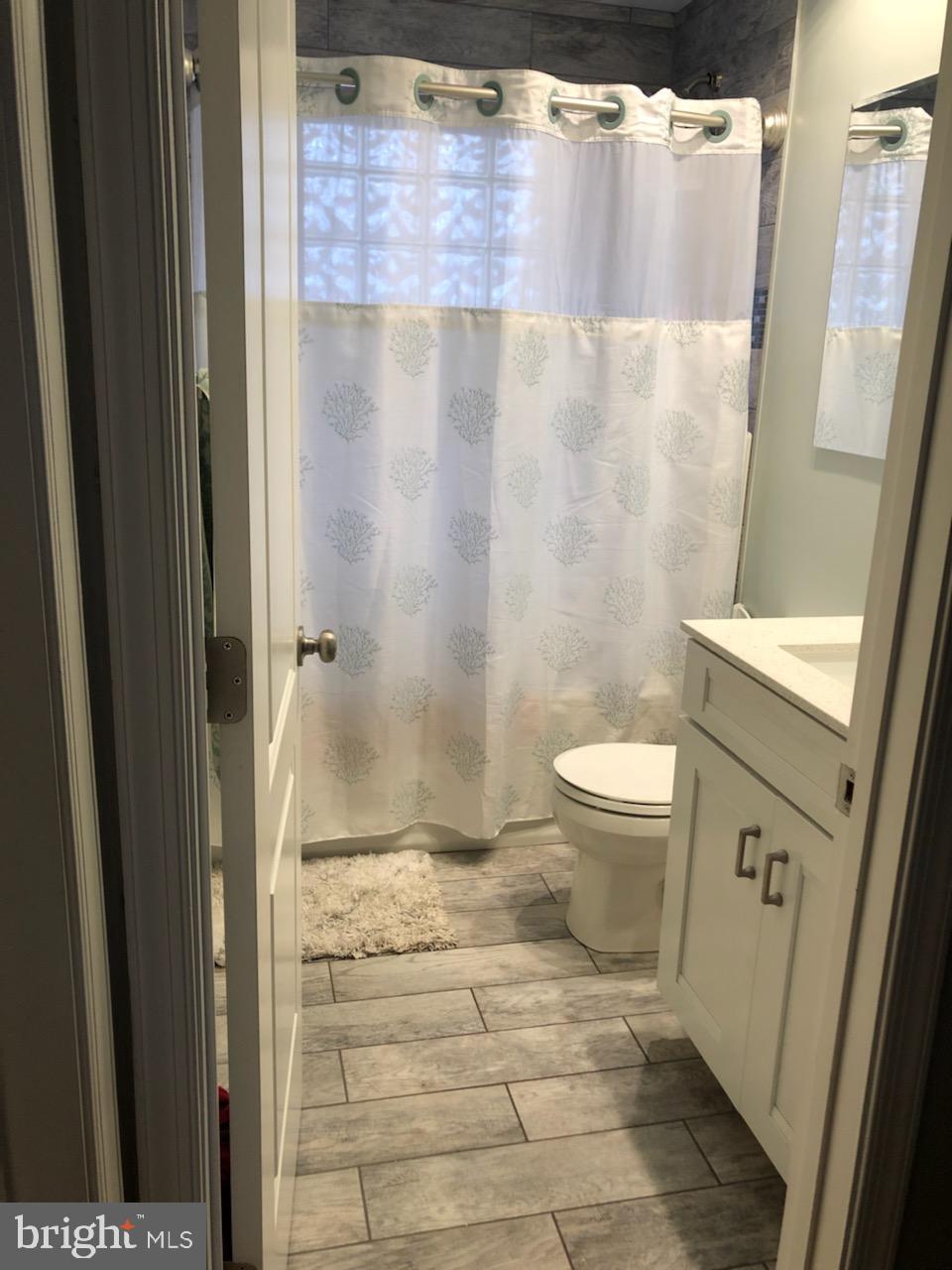 8458 Lyndale Road Pasadena, MD 21122 - Photo 6 of 15 Gallery Image 6