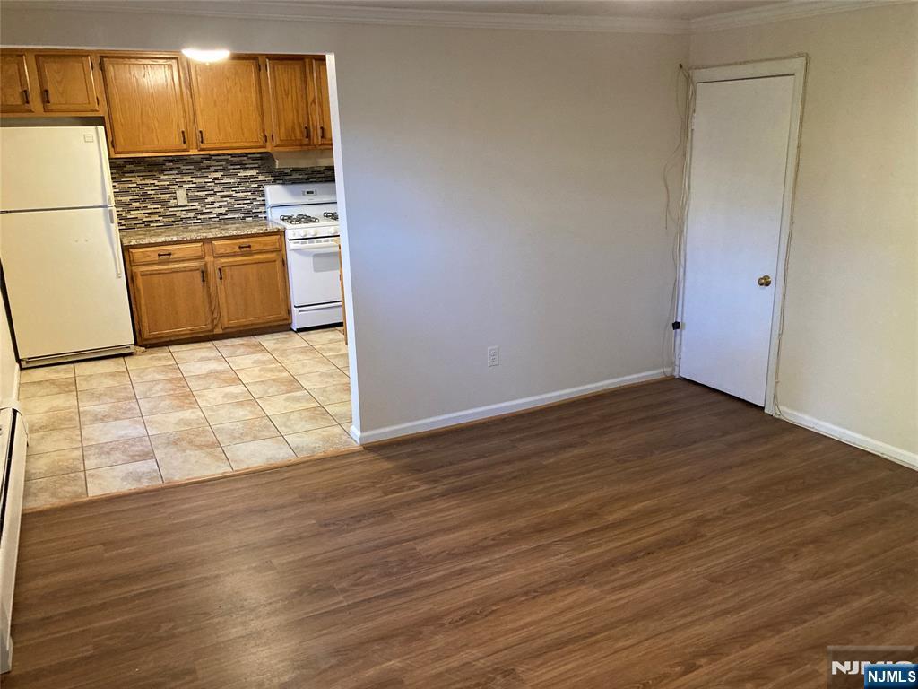 118 Doremus Avenue, Unit C Ridgewood, NJ 07450 - Photo 8 of 10