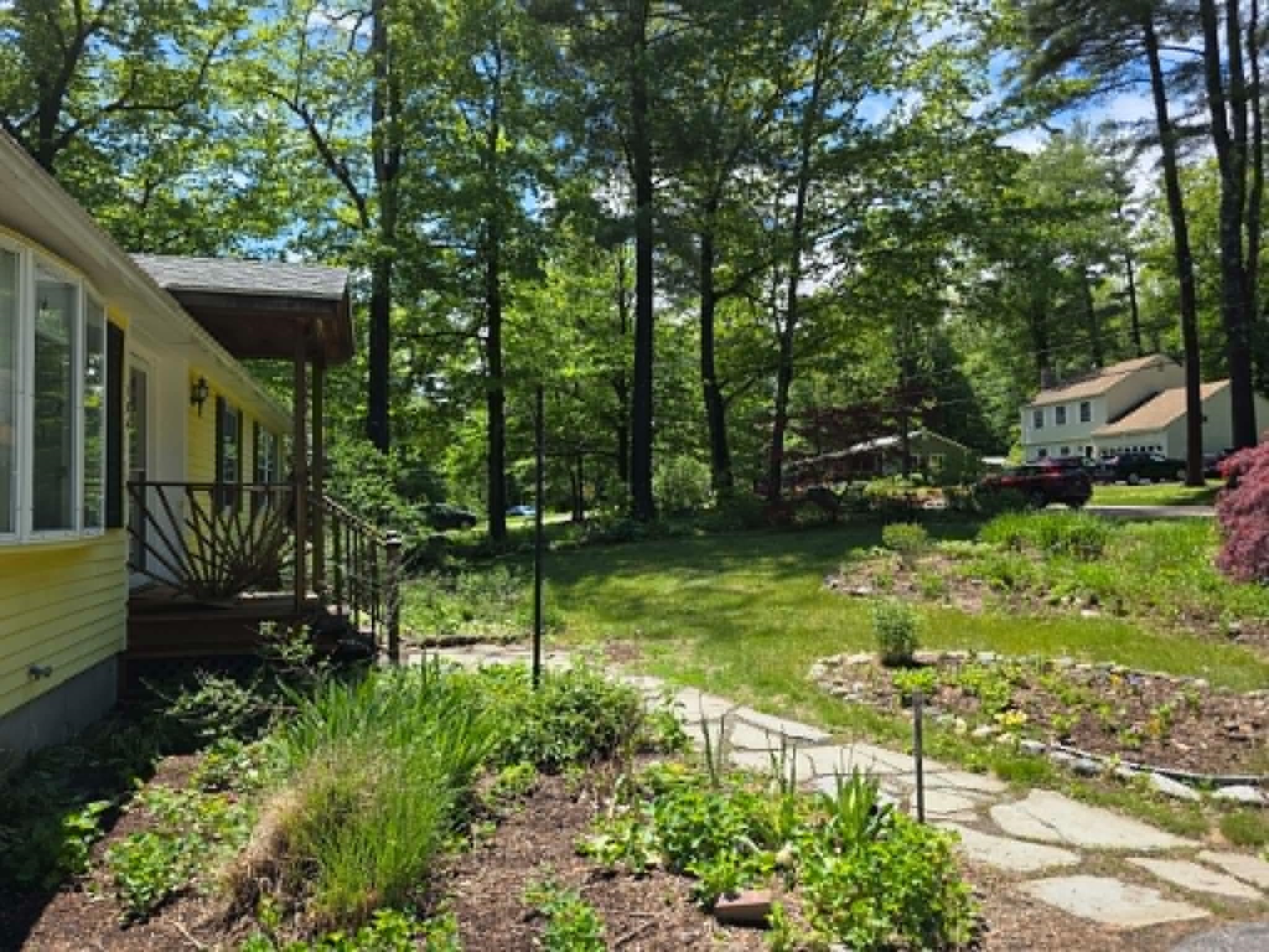 184 Carriage Hill Road Brattleboro, VT 05301 - Photo 10 of 43
