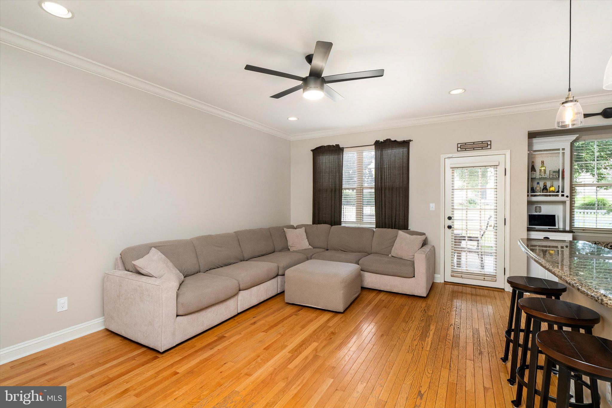 16 Coburn Road Pennington, NJ 08534 - Photo 8 of 30