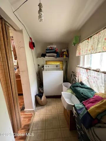 $123,500 | 39 Gage Avenue, Glens Falls, NY 12801