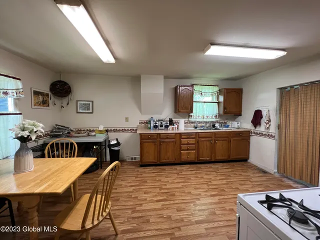 $123,500 | 39 Gage Avenue, Glens Falls, NY 12801