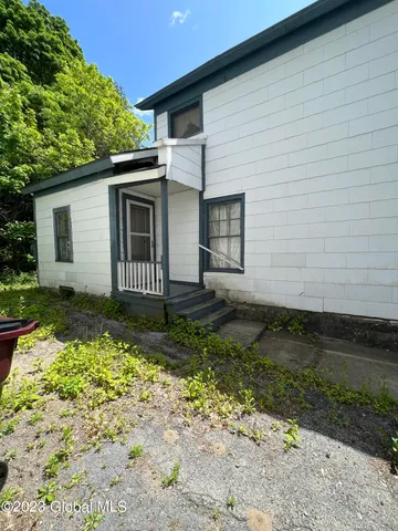 $123,500 | 39 Gage Avenue, Glens Falls, NY 12801